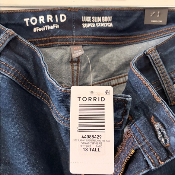 Torrid Luxe Slim Super Stretch Bootcut Jeans - Picture 2 of 6